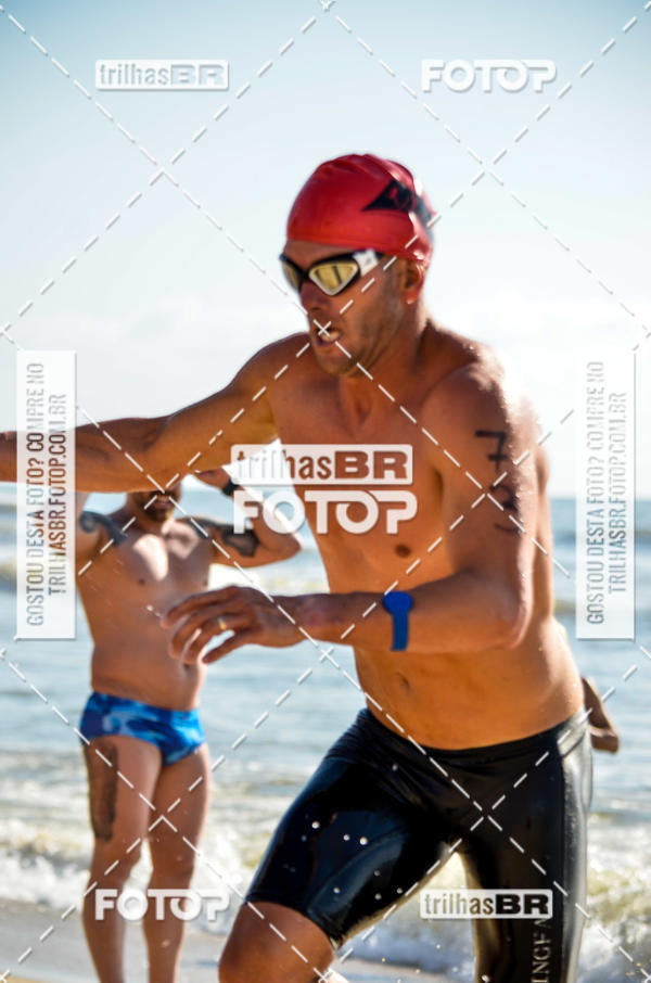 Buy your photos of the eventCircuito Triple Crown de Nata��o -  Etapa Barra Velha -  4k 2k 600m e 200m/Kids on Fotop