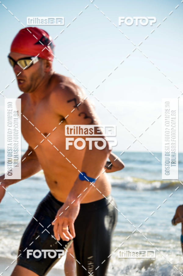 Buy your photos of the eventCircuito Triple Crown de Nata��o -  Etapa Barra Velha -  4k 2k 600m e 200m/Kids on Fotop