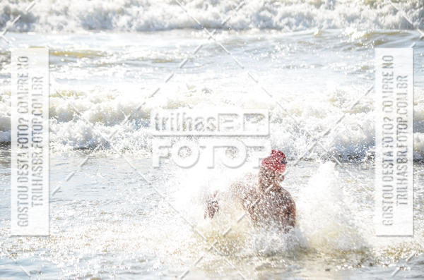 Buy your photos of the eventCircuito Triple Crown de Nata��o -  Etapa Barra Velha -  4k 2k 600m e 200m/Kids on Fotop