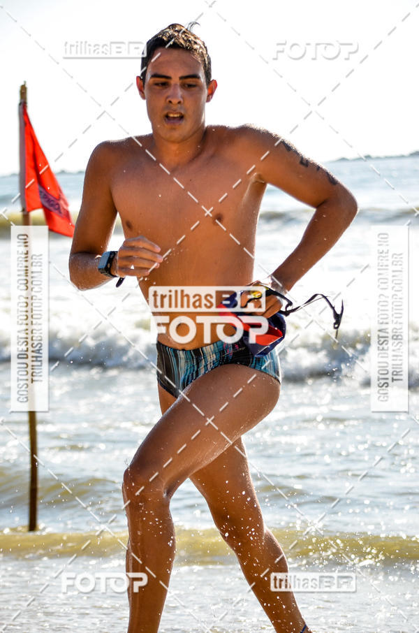 Buy your photos of the eventCircuito Triple Crown de Nata��o -  Etapa Barra Velha -  4k 2k 600m e 200m/Kids on Fotop