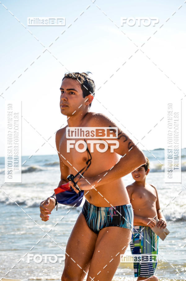 Buy your photos of the eventCircuito Triple Crown de Nata��o -  Etapa Barra Velha -  4k 2k 600m e 200m/Kids on Fotop