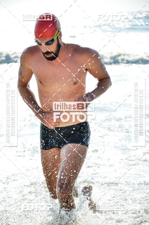Buy your photos of the eventCircuito Triple Crown de Nata��o -  Etapa Barra Velha -  4k 2k 600m e 200m/Kids on Fotop