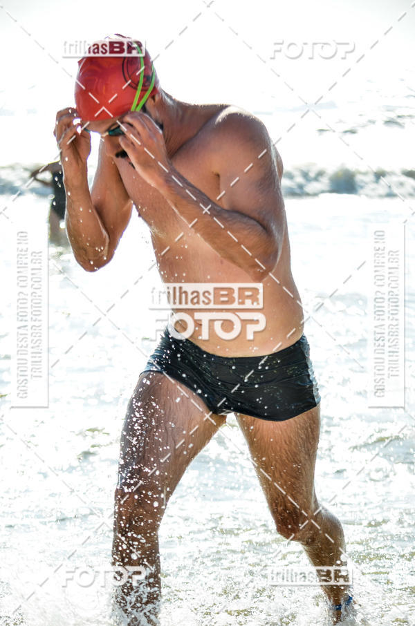 Buy your photos of the eventCircuito Triple Crown de Nata��o -  Etapa Barra Velha -  4k 2k 600m e 200m/Kids on Fotop