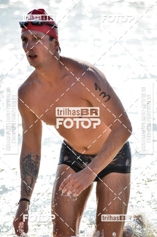 Buy your photos of the eventCircuito Triple Crown de Nata��o -  Etapa Barra Velha -  4k 2k 600m e 200m/Kids on Fotop