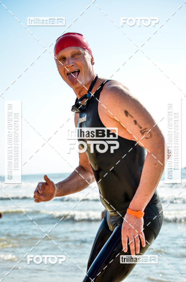 Buy your photos of the eventCircuito Triple Crown de Nata��o -  Etapa Barra Velha -  4k 2k 600m e 200m/Kids on Fotop