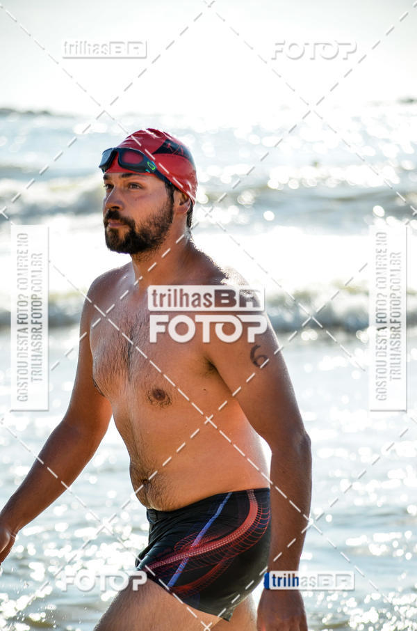 Buy your photos of the eventCircuito Triple Crown de Nata��o -  Etapa Barra Velha -  4k 2k 600m e 200m/Kids on Fotop