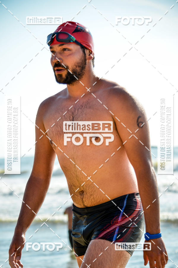 Buy your photos of the eventCircuito Triple Crown de Nata��o -  Etapa Barra Velha -  4k 2k 600m e 200m/Kids on Fotop