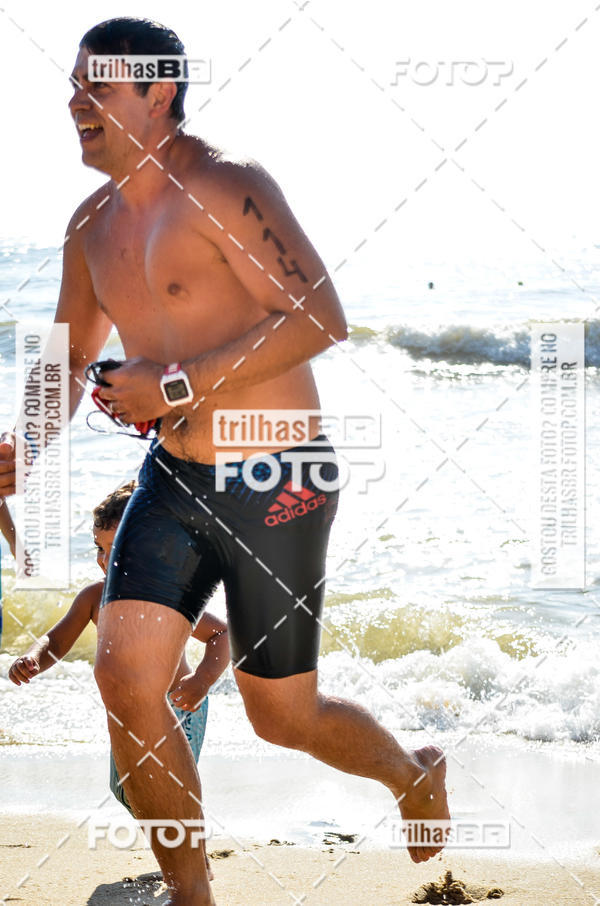 Buy your photos of the eventCircuito Triple Crown de Nata��o -  Etapa Barra Velha -  4k 2k 600m e 200m/Kids on Fotop