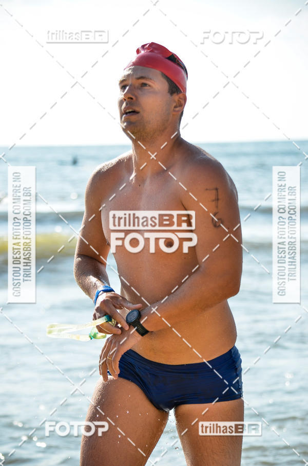 Buy your photos of the eventCircuito Triple Crown de Nata��o -  Etapa Barra Velha -  4k 2k 600m e 200m/Kids on Fotop