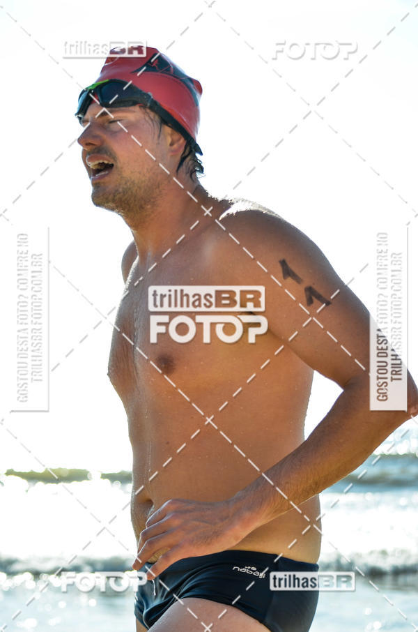 Buy your photos of the eventCircuito Triple Crown de Nata��o -  Etapa Barra Velha -  4k 2k 600m e 200m/Kids on Fotop