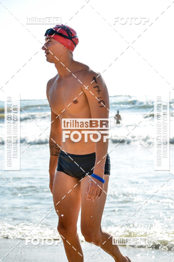 Buy your photos of the eventCircuito Triple Crown de Nata��o -  Etapa Barra Velha -  4k 2k 600m e 200m/Kids on Fotop