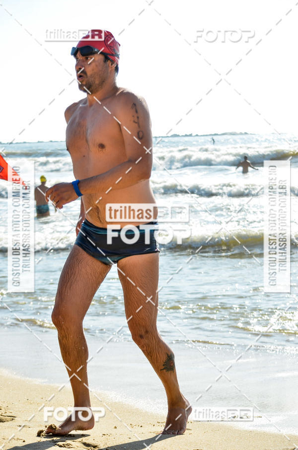 Buy your photos of the eventCircuito Triple Crown de Nata��o -  Etapa Barra Velha -  4k 2k 600m e 200m/Kids on Fotop