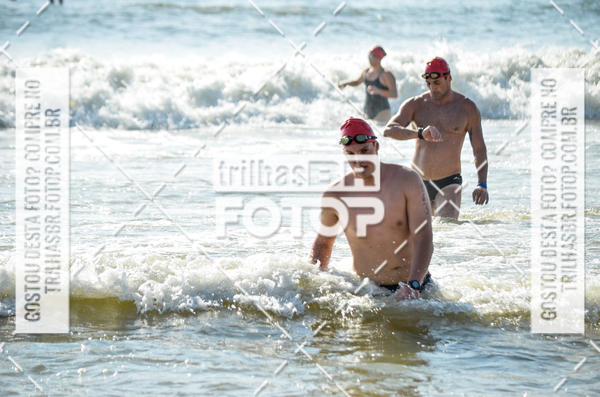 Buy your photos of the eventCircuito Triple Crown de Nata��o -  Etapa Barra Velha -  4k 2k 600m e 200m/Kids on Fotop