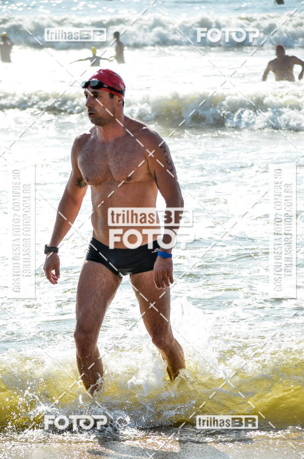 Buy your photos of the eventCircuito Triple Crown de Nata��o -  Etapa Barra Velha -  4k 2k 600m e 200m/Kids on Fotop