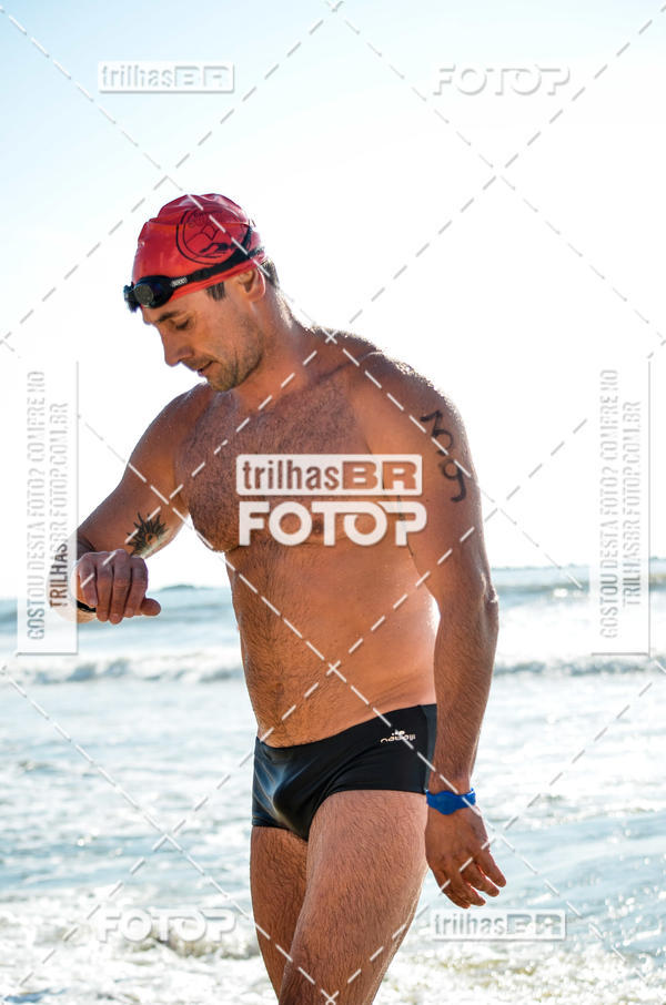 Buy your photos of the eventCircuito Triple Crown de Nata��o -  Etapa Barra Velha -  4k 2k 600m e 200m/Kids on Fotop