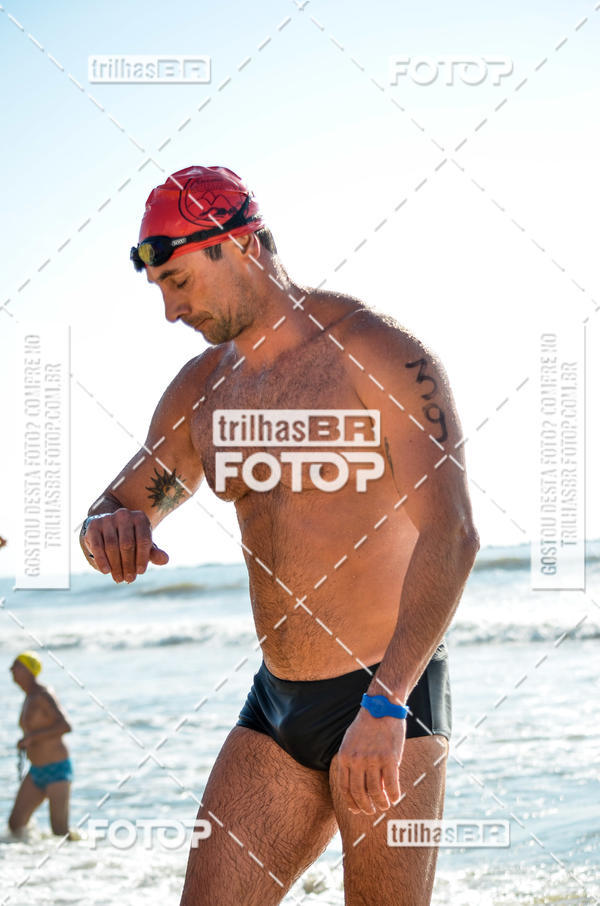 Buy your photos of the eventCircuito Triple Crown de Nata��o -  Etapa Barra Velha -  4k 2k 600m e 200m/Kids on Fotop