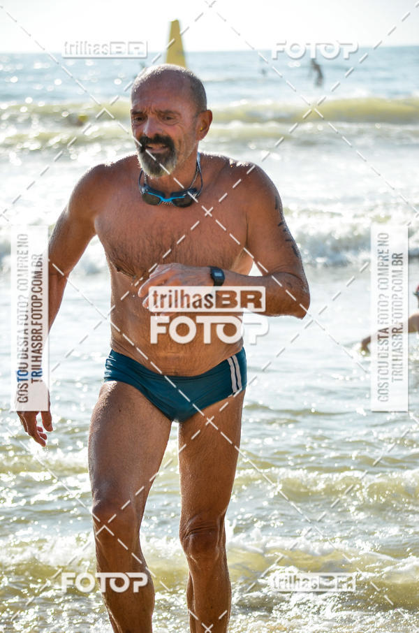 Buy your photos of the eventCircuito Triple Crown de Nata��o -  Etapa Barra Velha -  4k 2k 600m e 200m/Kids on Fotop