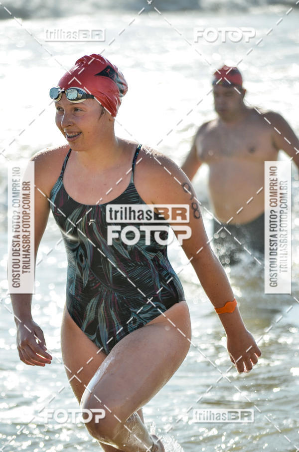 Buy your photos of the eventCircuito Triple Crown de Nata��o -  Etapa Barra Velha -  4k 2k 600m e 200m/Kids on Fotop