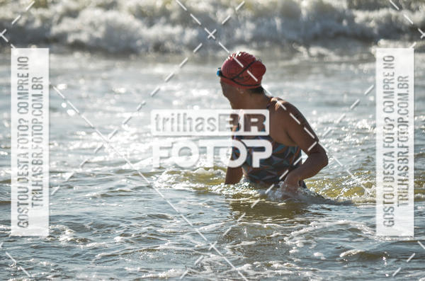Buy your photos of the eventCircuito Triple Crown de Nata��o -  Etapa Barra Velha -  4k 2k 600m e 200m/Kids on Fotop