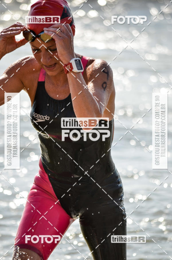 Buy your photos of the eventCircuito Triple Crown de Nata��o -  Etapa Barra Velha -  4k 2k 600m e 200m/Kids on Fotop