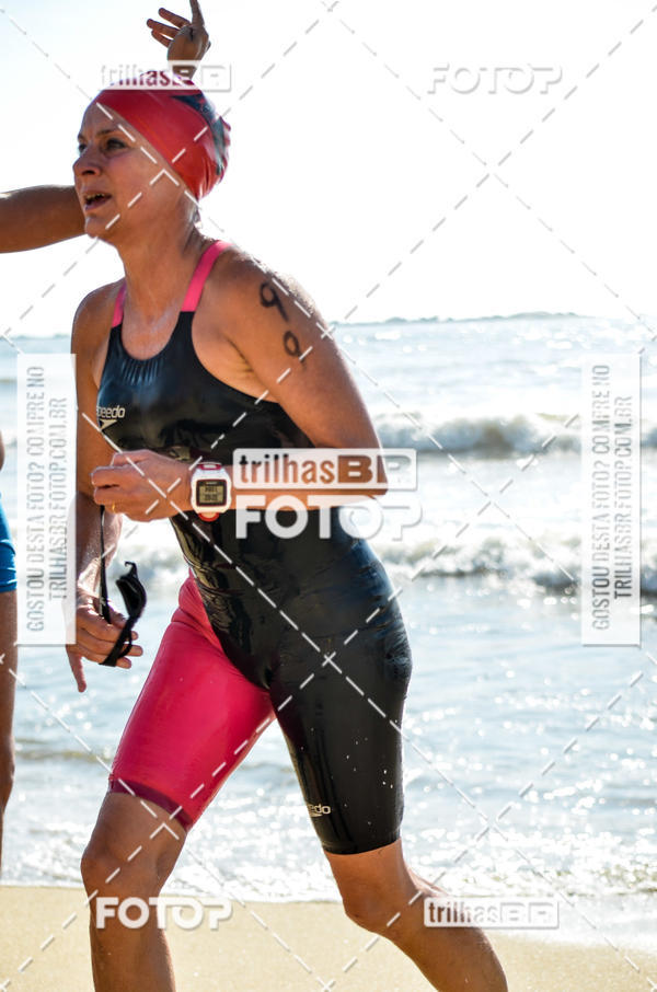 Buy your photos of the eventCircuito Triple Crown de Nata��o -  Etapa Barra Velha -  4k 2k 600m e 200m/Kids on Fotop