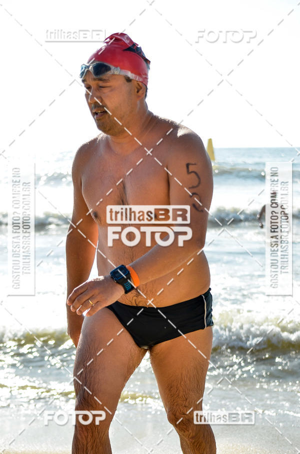 Buy your photos of the eventCircuito Triple Crown de Nata��o -  Etapa Barra Velha -  4k 2k 600m e 200m/Kids on Fotop