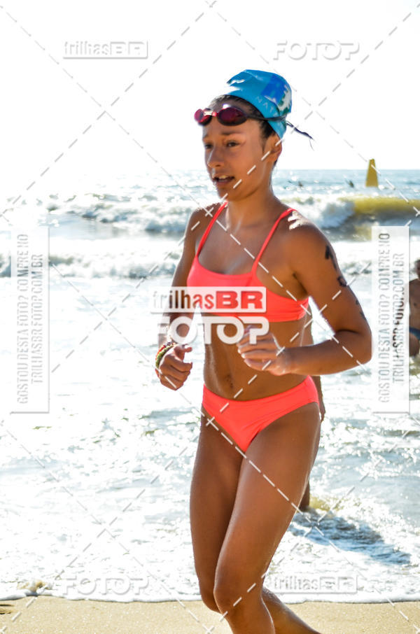 Buy your photos of the eventCircuito Triple Crown de Nata��o -  Etapa Barra Velha -  4k 2k 600m e 200m/Kids on Fotop