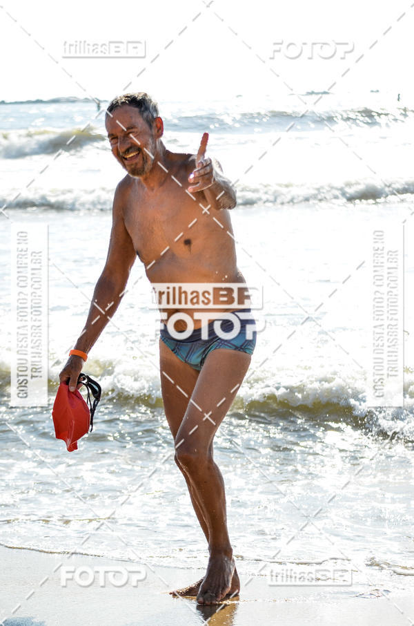 Buy your photos of the eventCircuito Triple Crown de Nata��o -  Etapa Barra Velha -  4k 2k 600m e 200m/Kids on Fotop