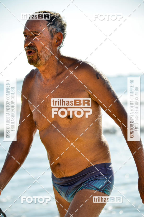 Buy your photos of the eventCircuito Triple Crown de Nata��o -  Etapa Barra Velha -  4k 2k 600m e 200m/Kids on Fotop