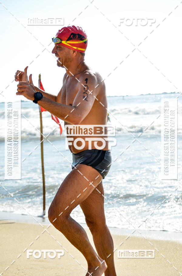 Buy your photos of the eventCircuito Triple Crown de Nata��o -  Etapa Barra Velha -  4k 2k 600m e 200m/Kids on Fotop