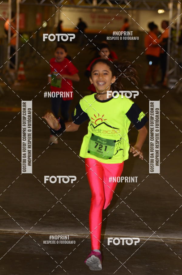 Buy your photos of the event2� Corrida Infantil Masha e o Urso on Fotop