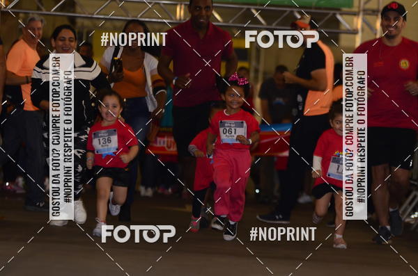 Buy your photos of the event2� Corrida Infantil Masha e o Urso on Fotop