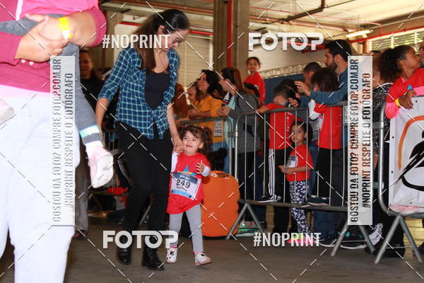 Buy your photos of the event2� Corrida Infantil Masha e o Urso on Fotop