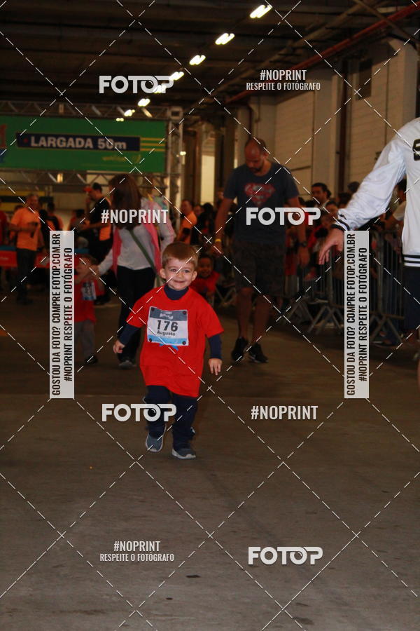 Buy your photos of the event2� Corrida Infantil Masha e o Urso on Fotop