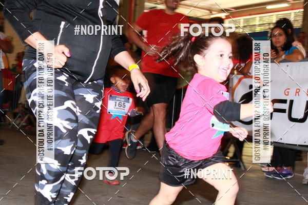 Buy your photos of the event2� Corrida Infantil Masha e o Urso on Fotop