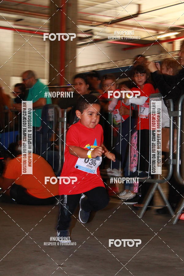 Buy your photos of the event2� Corrida Infantil Masha e o Urso on Fotop