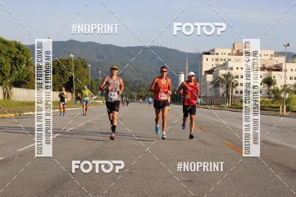 Buy your photos of the eventCORRIDA SOLIDARIA SANTA CASA on Fotop