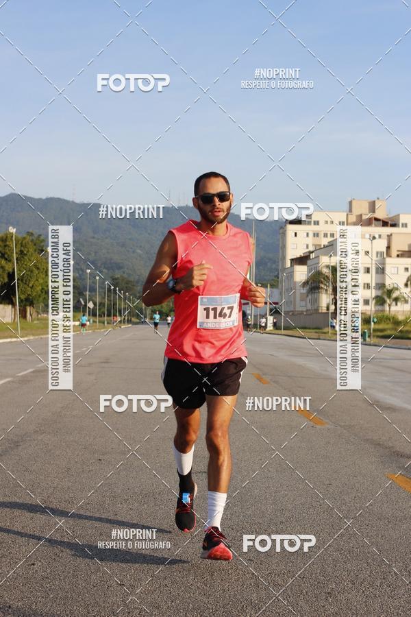 Buy your photos of the eventCORRIDA SOLIDARIA SANTA CASA on Fotop