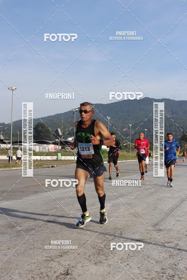 Buy your photos of the eventCORRIDA SOLIDARIA SANTA CASA on Fotop