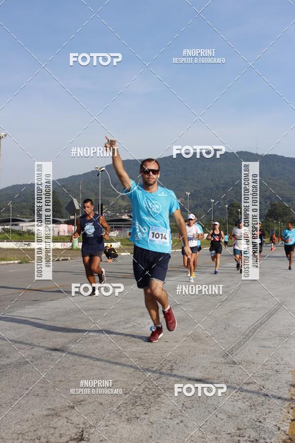 Buy your photos of the eventCORRIDA SOLIDARIA SANTA CASA on Fotop