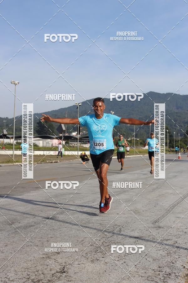 Buy your photos of the eventCORRIDA SOLIDARIA SANTA CASA on Fotop