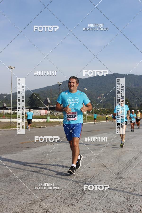 Buy your photos of the eventCORRIDA SOLIDARIA SANTA CASA on Fotop
