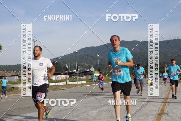 Buy your photos of the eventCORRIDA SOLIDARIA SANTA CASA on Fotop