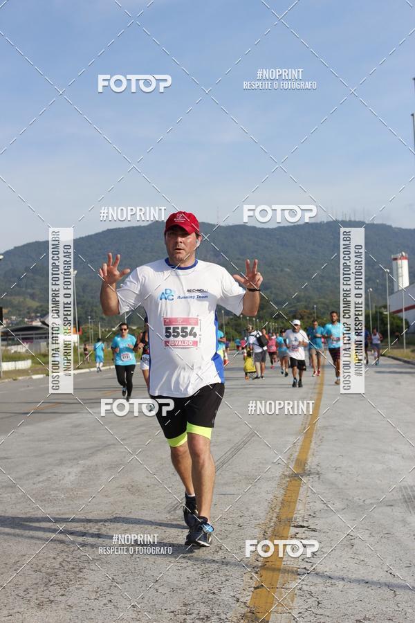 Buy your photos of the eventCORRIDA SOLIDARIA SANTA CASA on Fotop