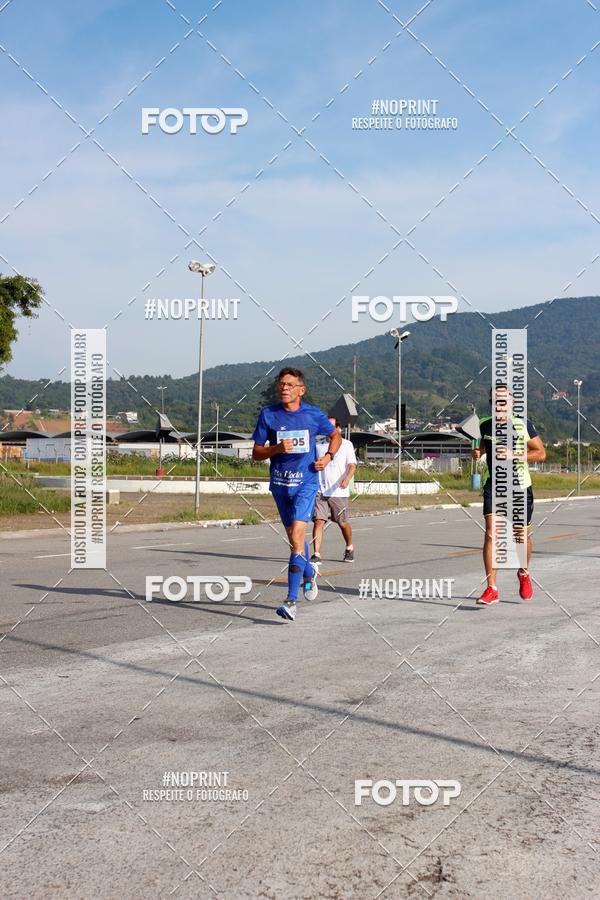 Buy your photos of the eventCORRIDA SOLIDARIA SANTA CASA on Fotop
