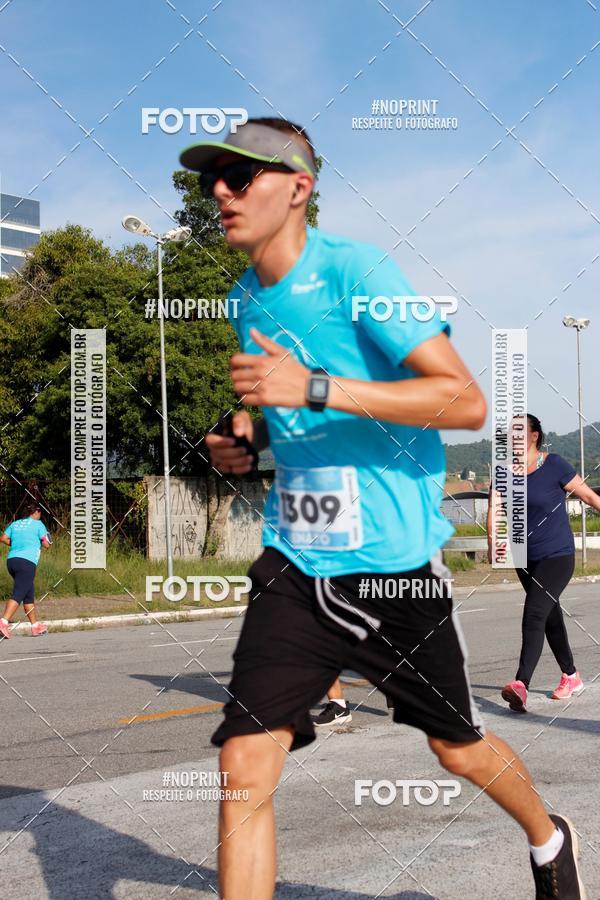 Buy your photos of the eventCORRIDA SOLIDARIA SANTA CASA on Fotop