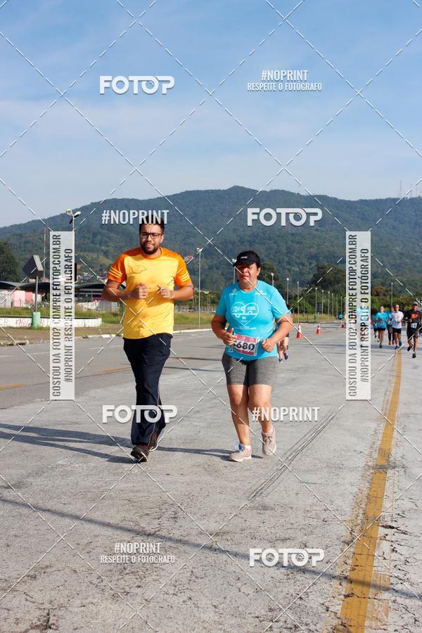 Buy your photos of the eventCORRIDA SOLIDARIA SANTA CASA on Fotop