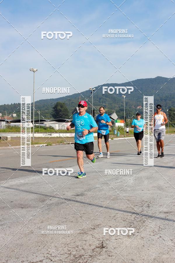 Buy your photos of the eventCORRIDA SOLIDARIA SANTA CASA on Fotop