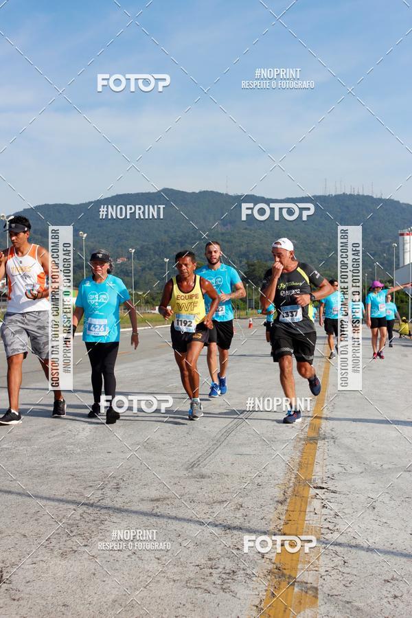 Buy your photos of the eventCORRIDA SOLIDARIA SANTA CASA on Fotop