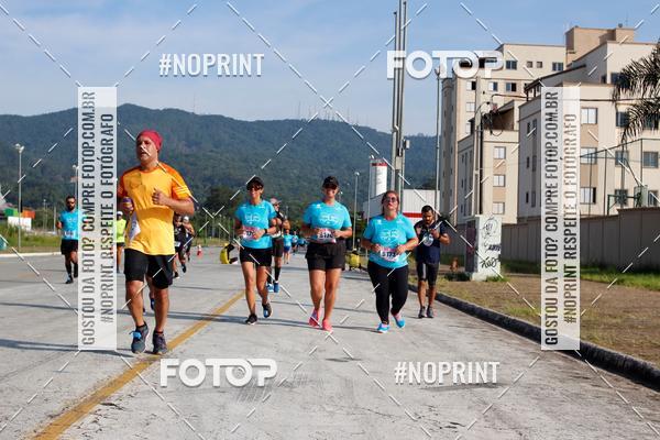Buy your photos of the eventCORRIDA SOLIDARIA SANTA CASA on Fotop